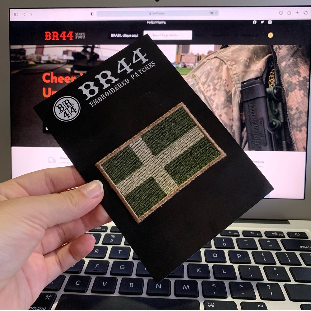 BP0087T03 Bandeira Suécia Patch Bordado Termo Adesivo - Imagem 3