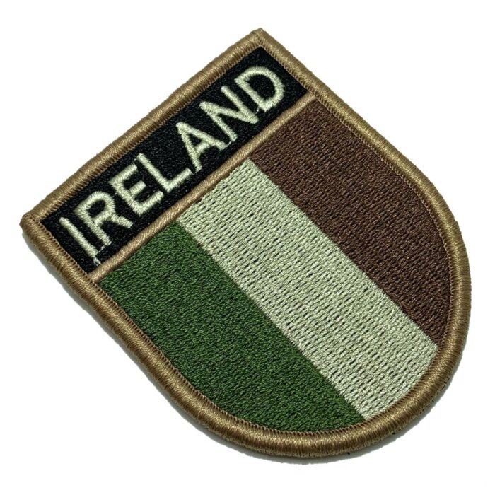 País Irlanda Bandeira Tática Bordada Patch Com Velcro®️ 6,8×8 cm.