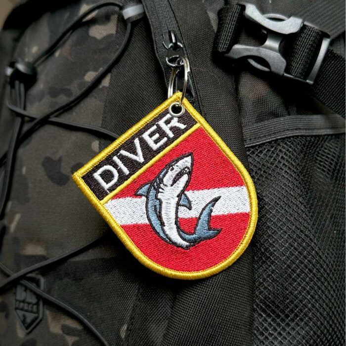 BD0176E-001 Bandeira Mergulhador Patch Bordado 6,8x8,0cm - Imagem 2