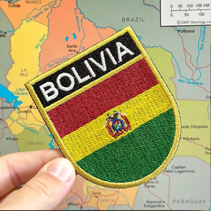 BP0029E-001 Bandeira Bolivia Patch Bordado 6,8x8 - Imagem 3