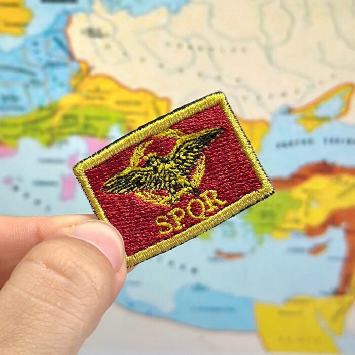 BP0234-031 Bandeira Império Romano Patch Bordado 3,8x2,5cm - Imagem 3