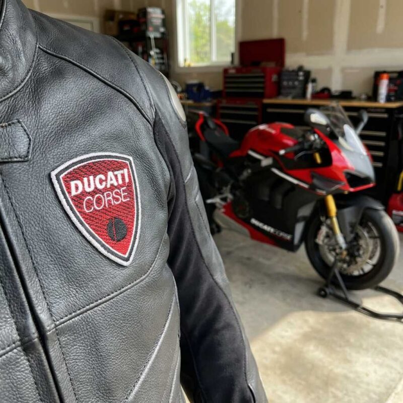 MOT125-060A Ducati cose macacão peito 60×65