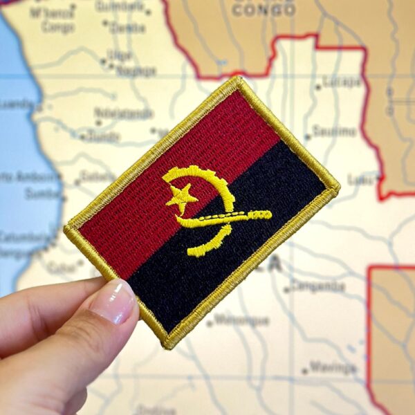 BP0089-001 Bandeira Angola Patch Bordado 7,5x5,0cm - Image 3