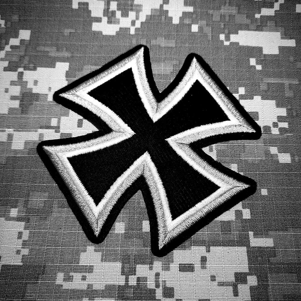 thumbnail image 2 of WWII Iron Cross Flag Patch – Military Dark ACU Hook Backing 2 of 5