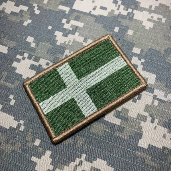 BP0087V03-Suecia-Sweden-bandeira-flag-embroidered-patch-bordado-uniforme-military-75×50-1-600×600-1.jpg