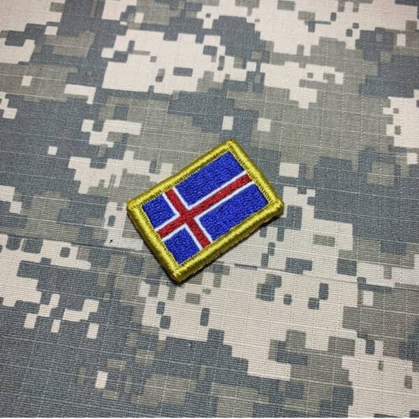BP0409V31-Islandia-Iceland-bandeira-flag-embroidered-patch-bordado-uniforme-military-38×25-1-600×600-1.jpg