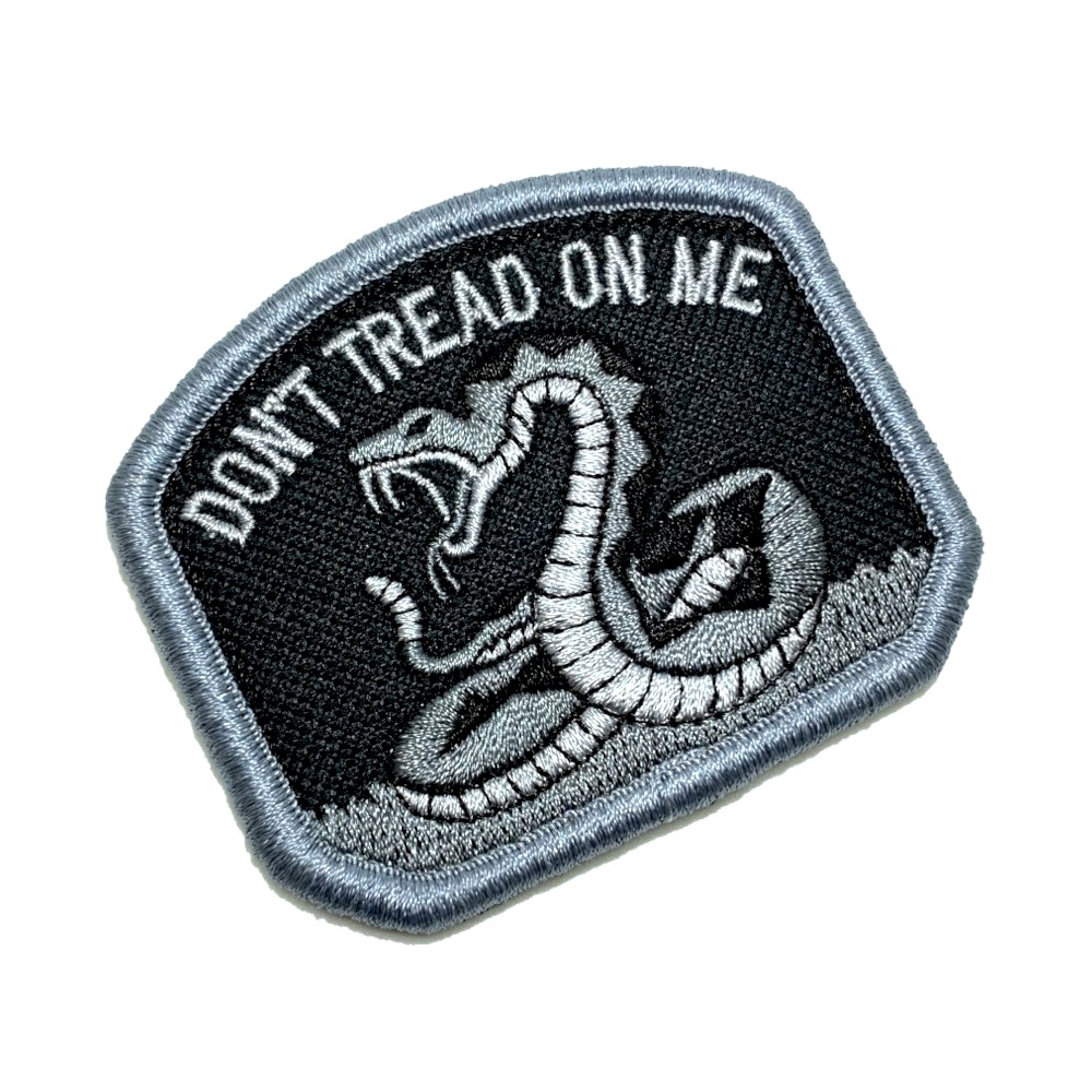 Don't Tread On Me - Tactical Embroidery Patch With Hook Velcro®️ 2.75×2.36