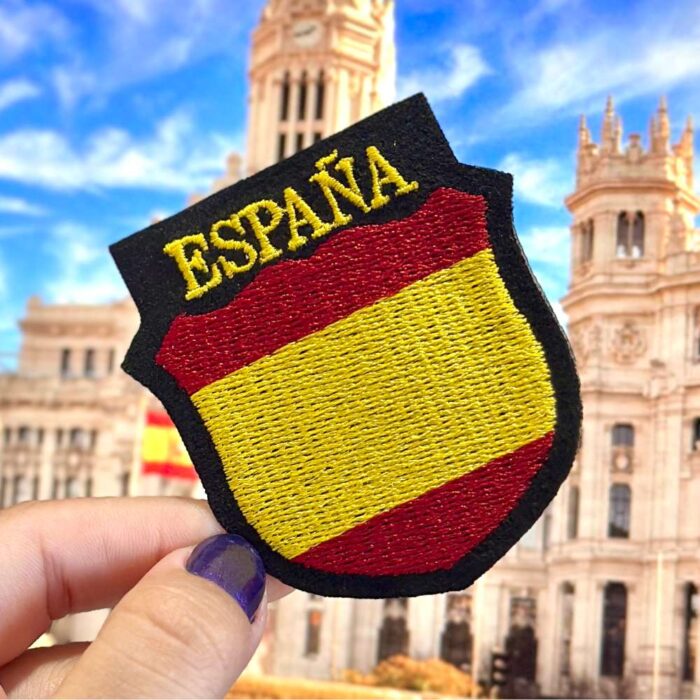 M0220-065A Shield Spain Embroidered Patch 2.67x2.5" - Image 2