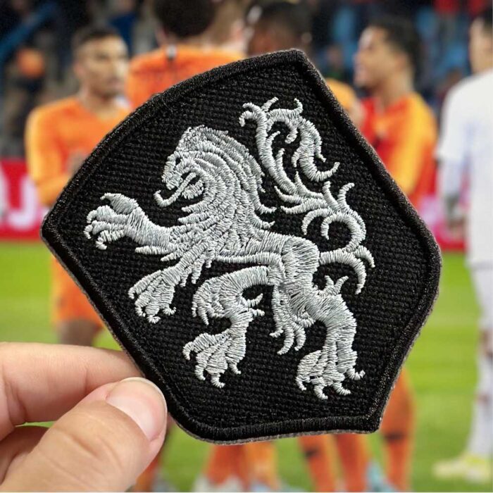 TINL037-002 Neitherland Shield Embroidered Patch 2.67"x3.34" - Image 3