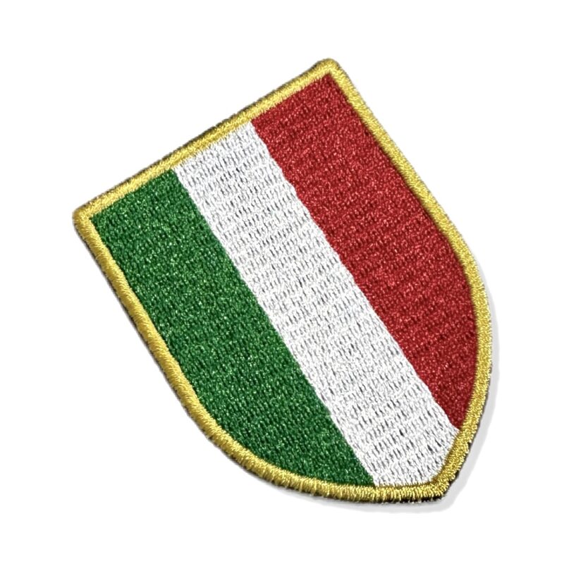 TP0C211-001 Italy Shield Embroidered Flag Patch 2,6″x1,96″